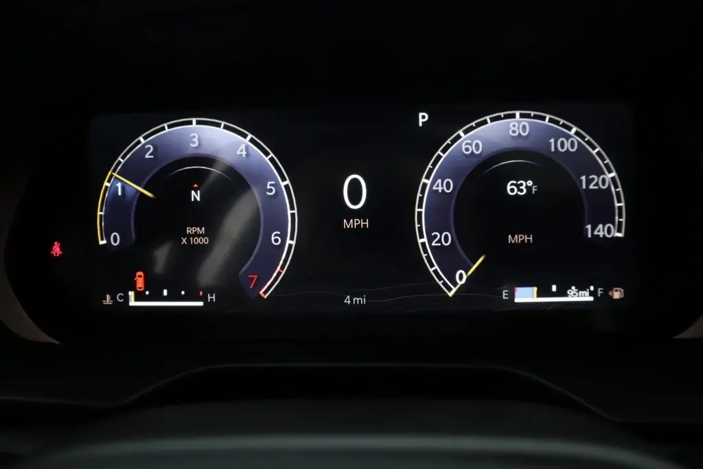 2025 Jeep Grand Cherokee Limited photo 4