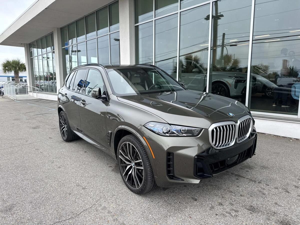 2026 BMW X5 sDrive40i's photo