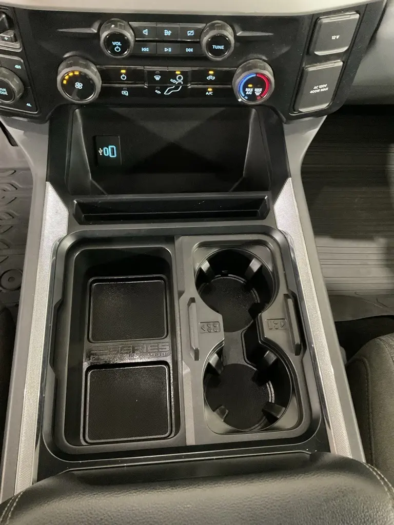 2024 Ford F-250 photo 19