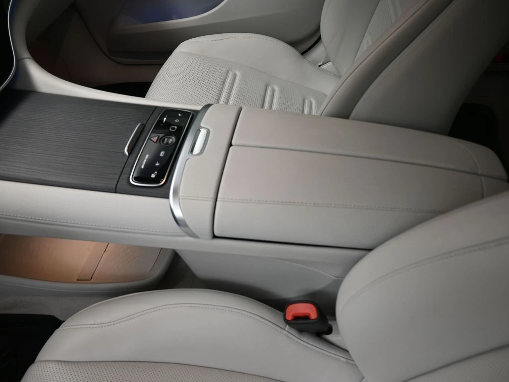2024 Mercedes-Benz EQE AMG EQE 53 - Photo 31