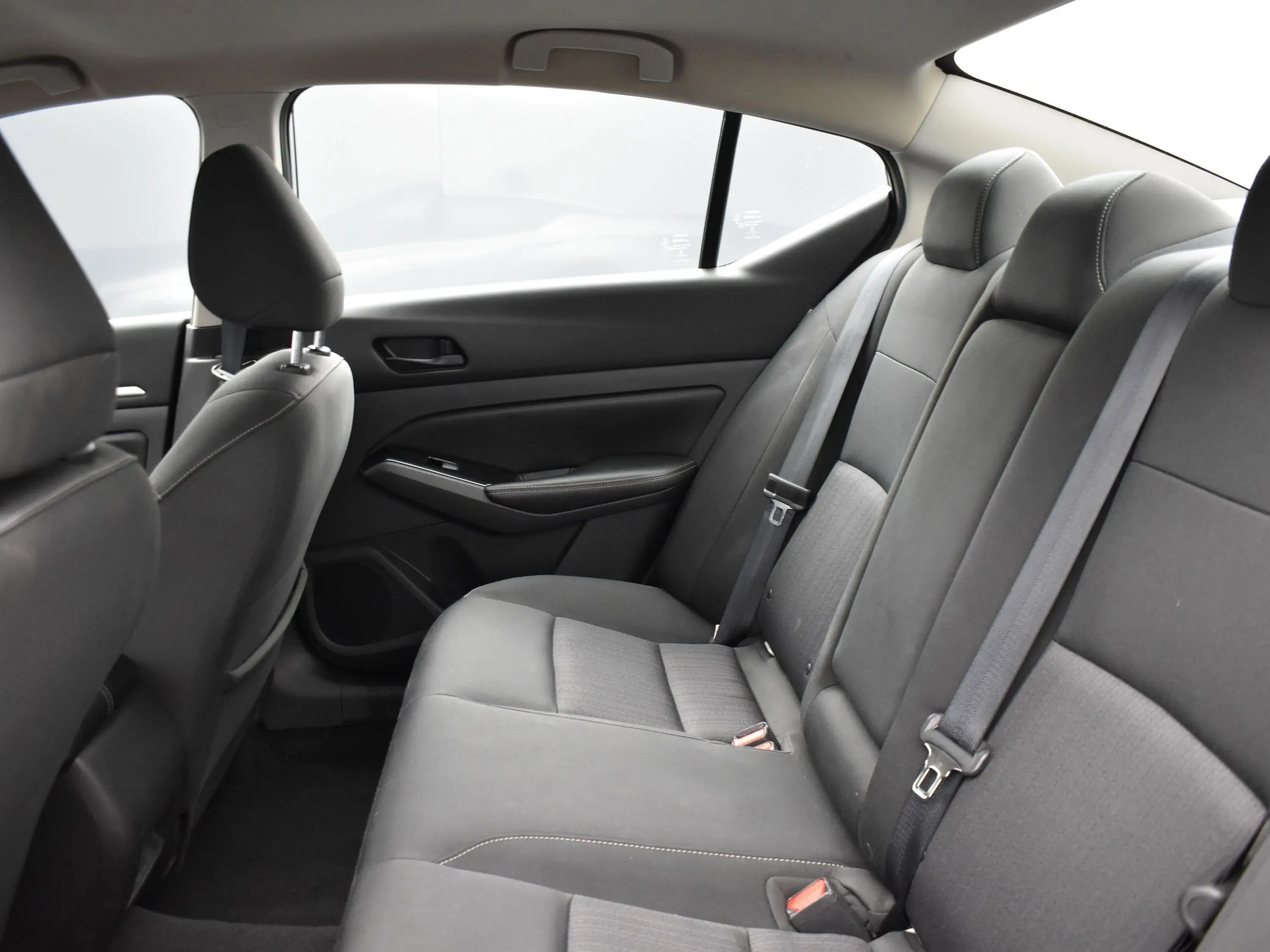 2023 Nissan Altima 2.5 SV photo 10