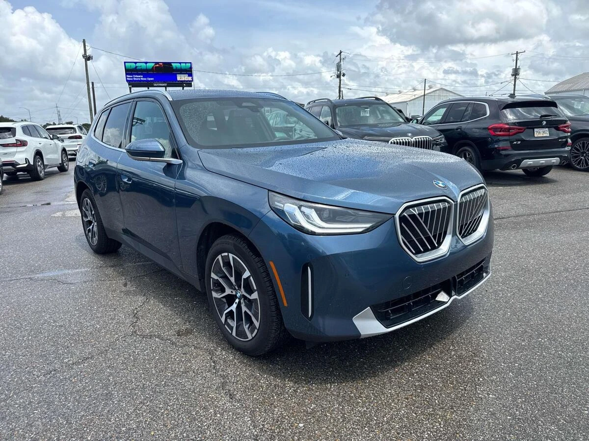 2026 BMW X3 30 XDRIVE's photo