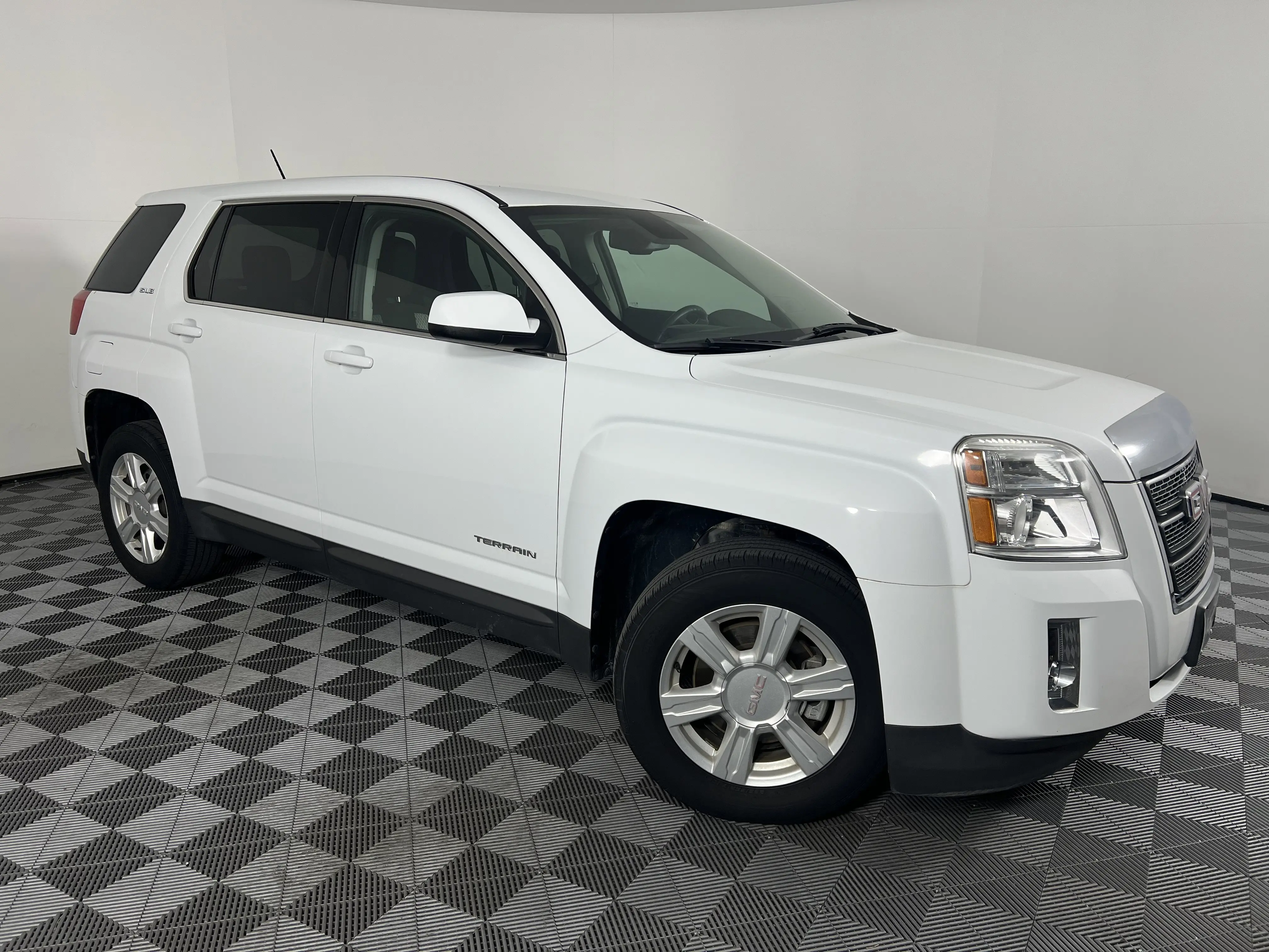 Used 2015 GMC Terrain SLE-1 with VIN 2GKALMEKXF6157858 for sale in Farmington, UT
