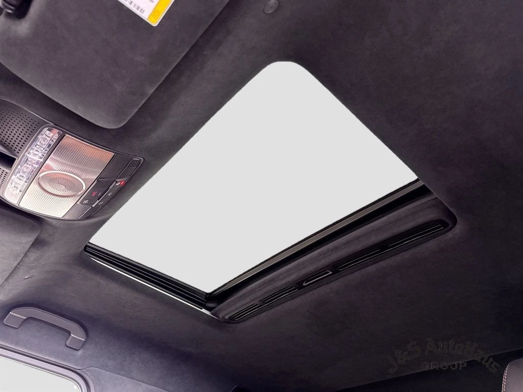2022 Mercedes-Benz G-Class AMG G63 - Photo 16