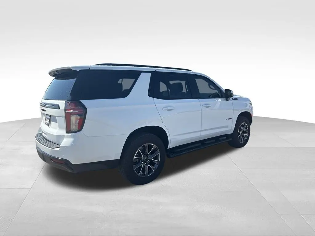 2024 Chevrolet Tahoe Z71 photo 3
