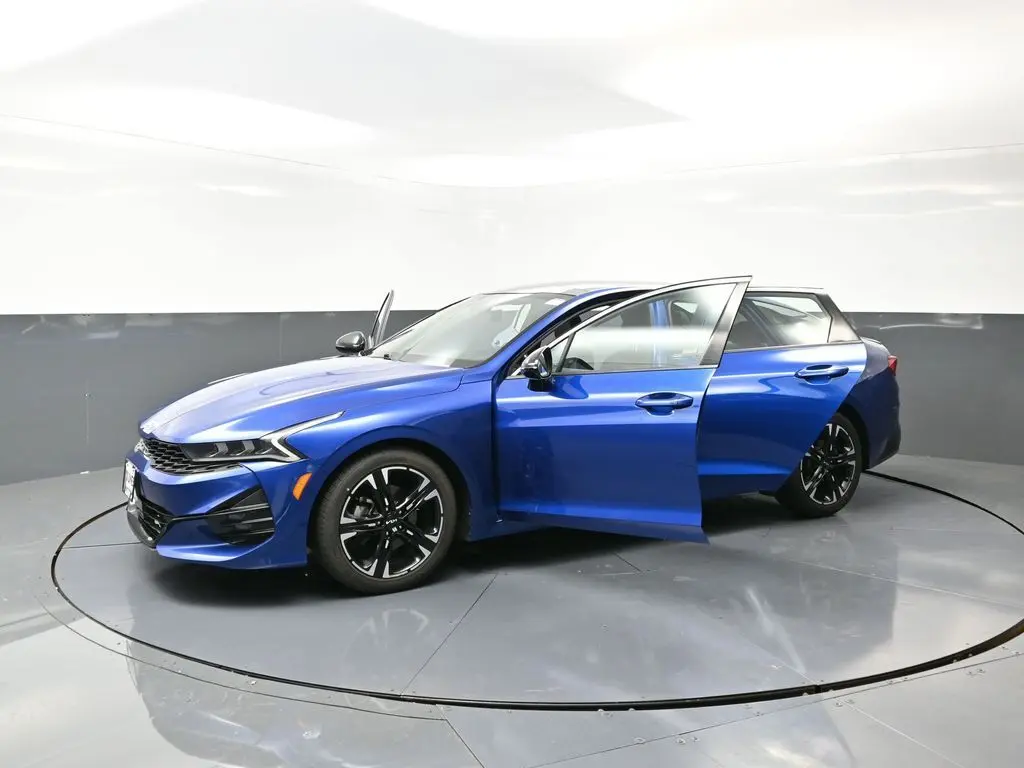 2022 Kia K5 GT-Line photo 46