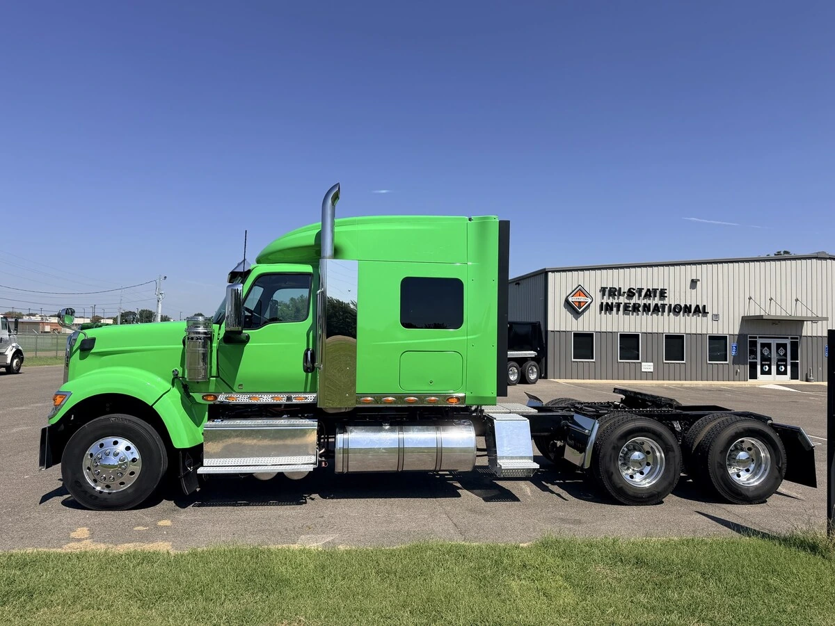 2022 International HX in Union City, TN — photo 4