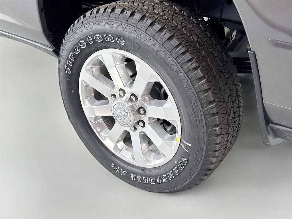 2026 RAM 3500 Laramie - Photo 32