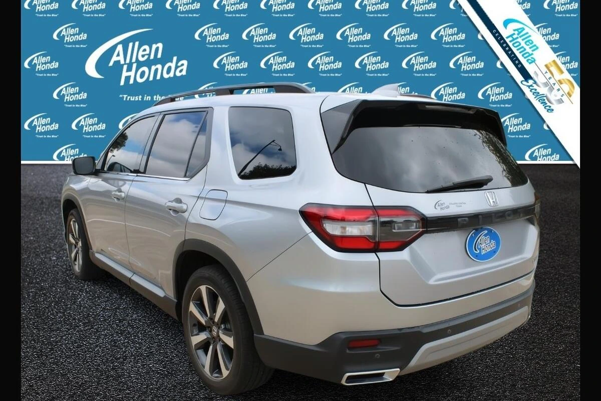 2025 Honda Pilot Touring - Photo 6