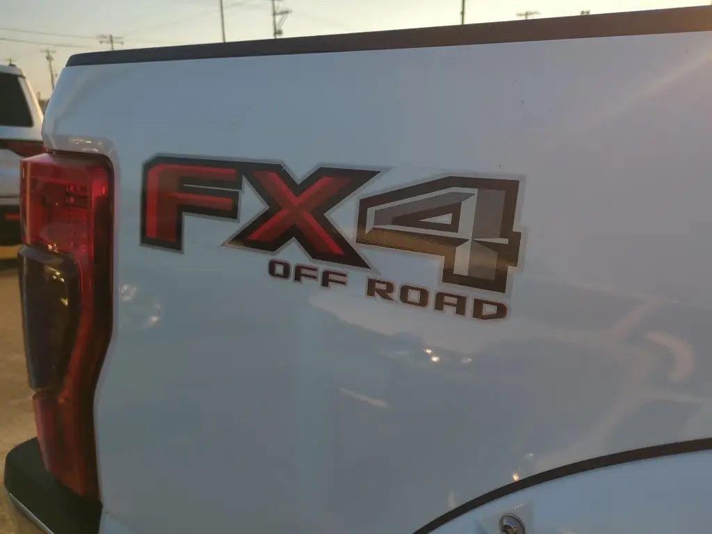 2020 Ford F-250 photo 4