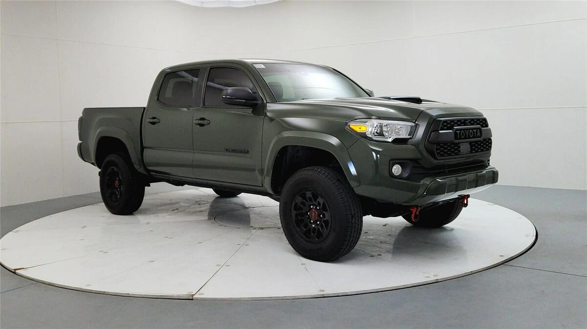 2022 Toyota Tacoma TRD Sport's photo
