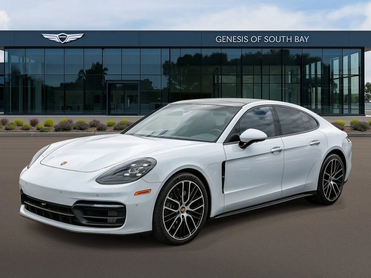 2021 Porsche Panamera 4's photo
