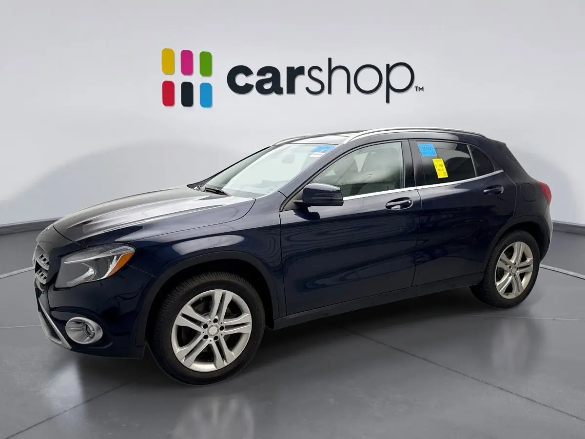 2018 Mercedes-Benz GLA-Class GLA250's photo