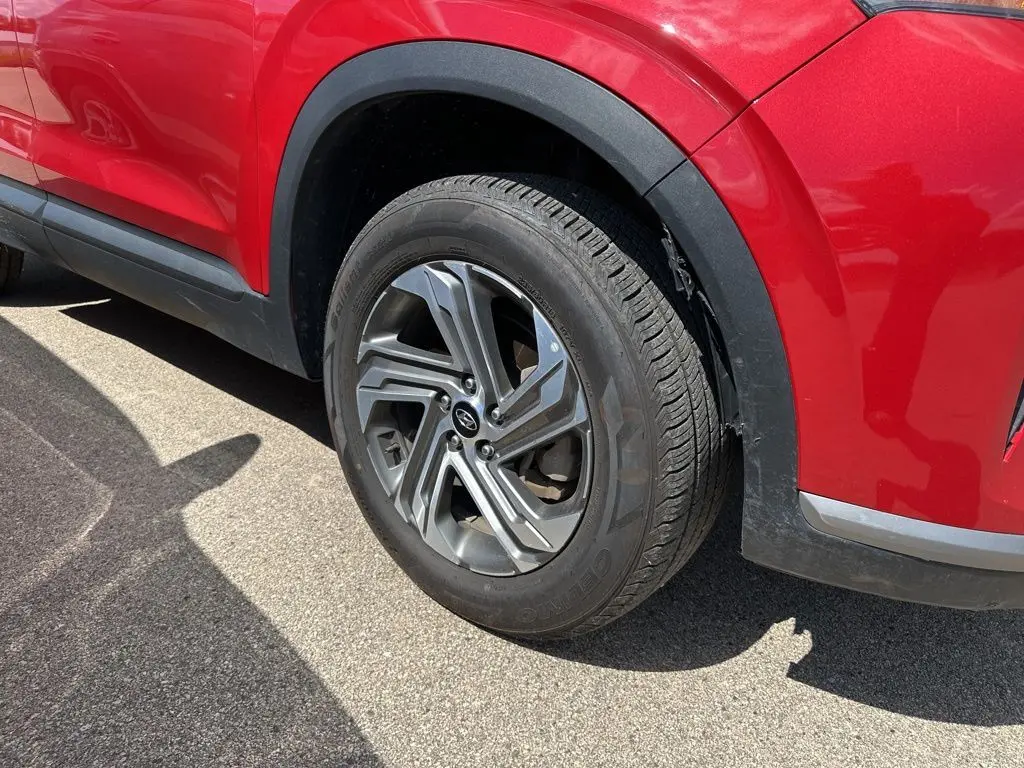 2023 Hyundai Santa Fe SEL photo 3
