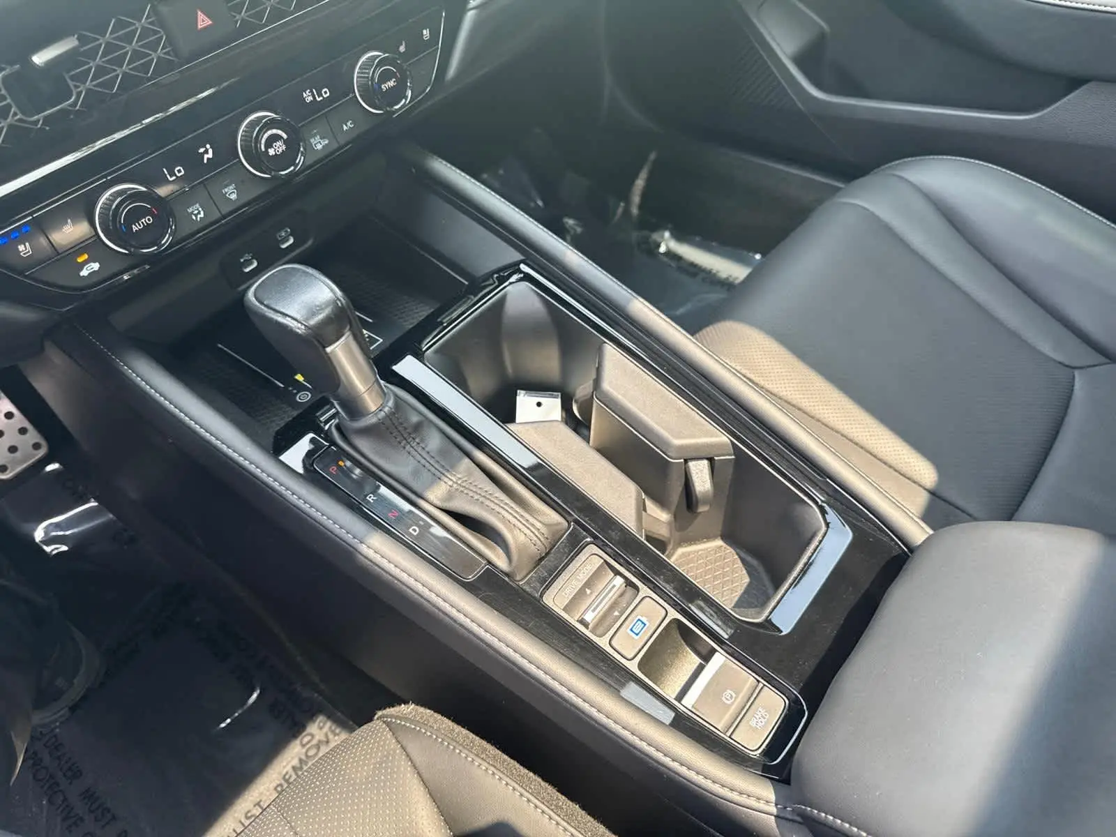 2023 Honda Accord Hybrid Touring photo 22