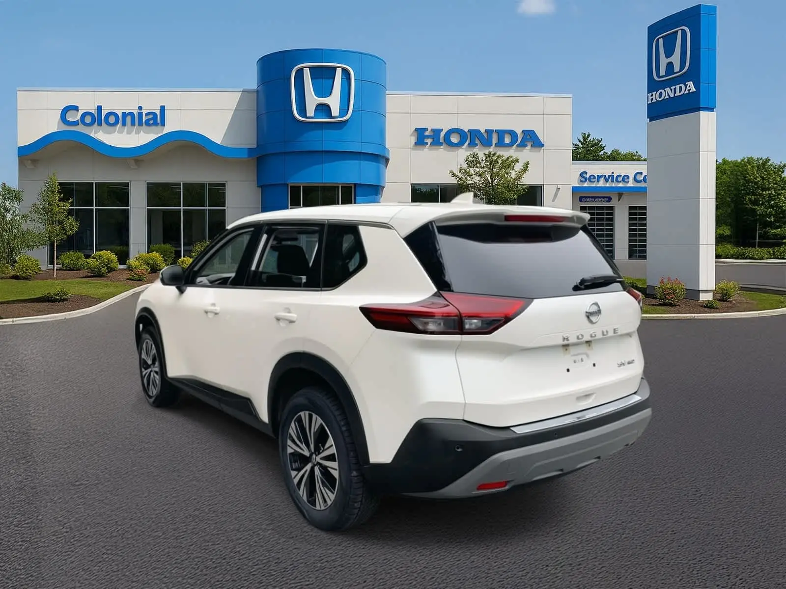2021 Nissan Rogue SV photo 3