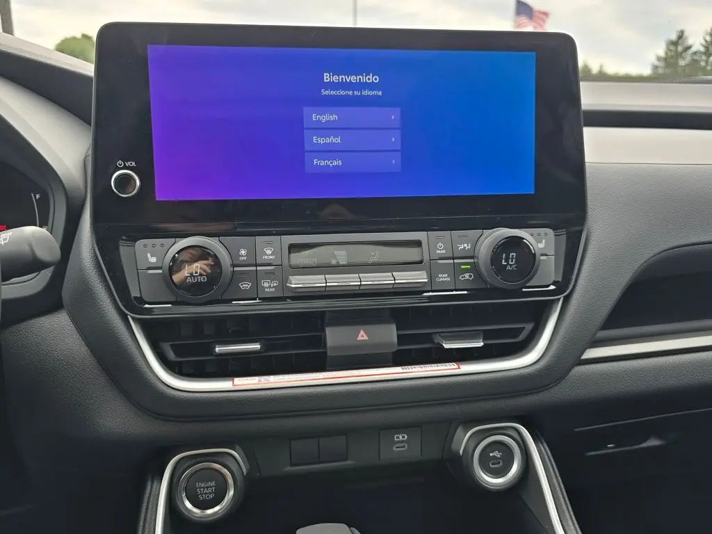 2025 Toyota Grand Highlander XLE photo 26