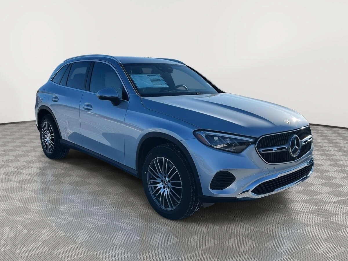 2026 Mercedes-Benz GLC