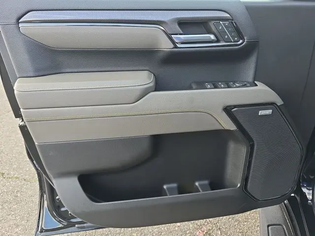2024 Chevrolet Silverado 1500 ZR2 photo 25