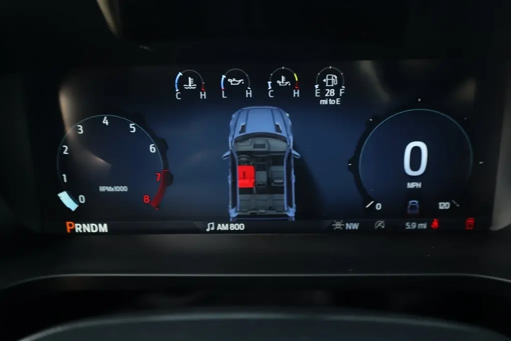 2025 Ford F-150 STX photo 4