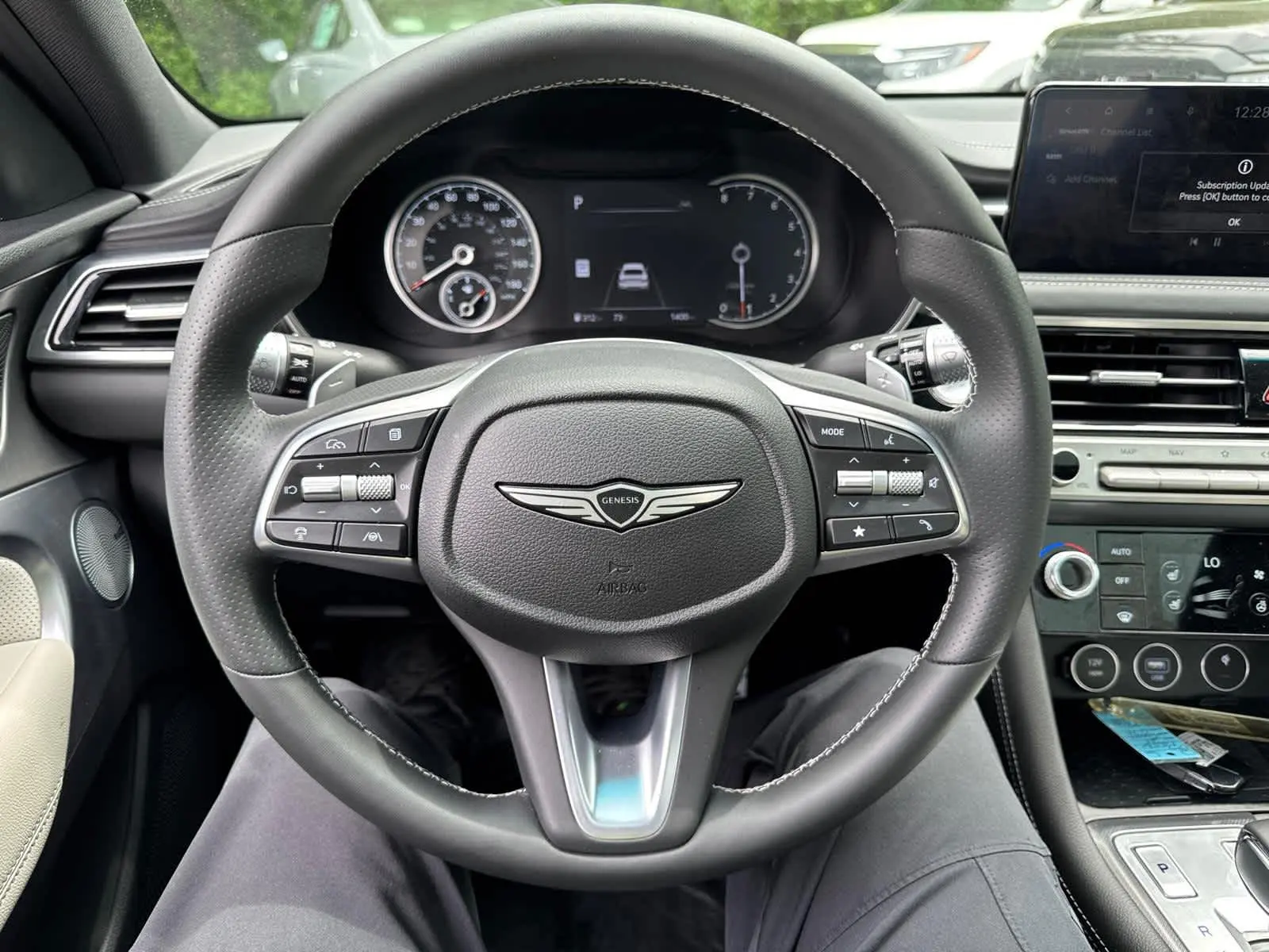 2025 Genesis G70 2.5T photo 17