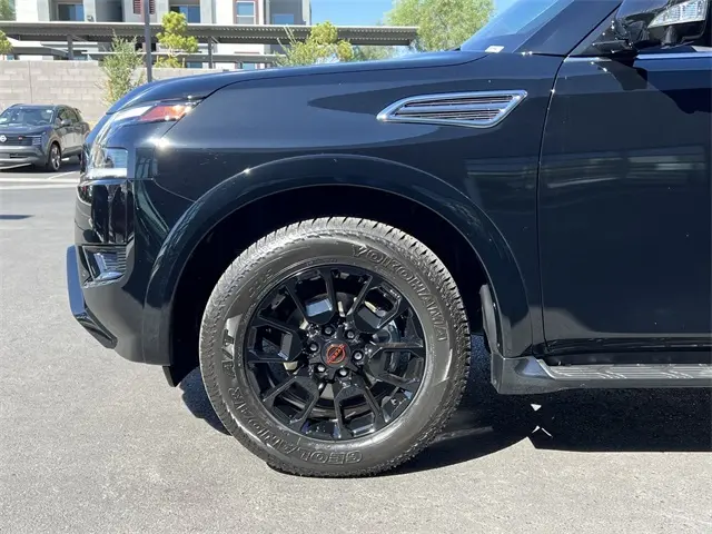 2023 Nissan Armada SL photo 29