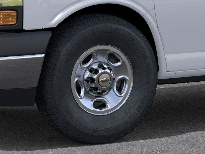 2026 Chevrolet Express Cargo Work Van - Photo 12
