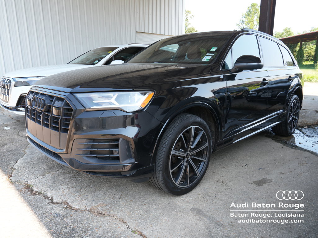 2022 Audi Q7 55 Premium Plus