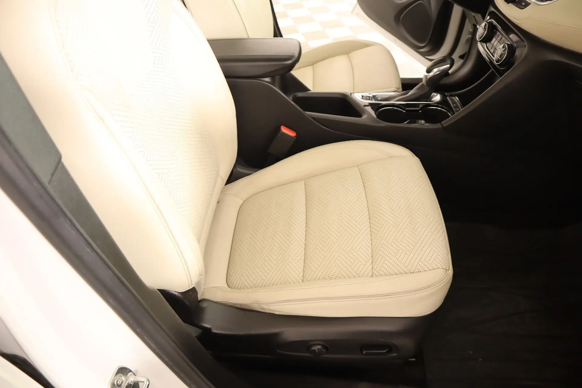 2022 Buick Encore GX Essence photo 13