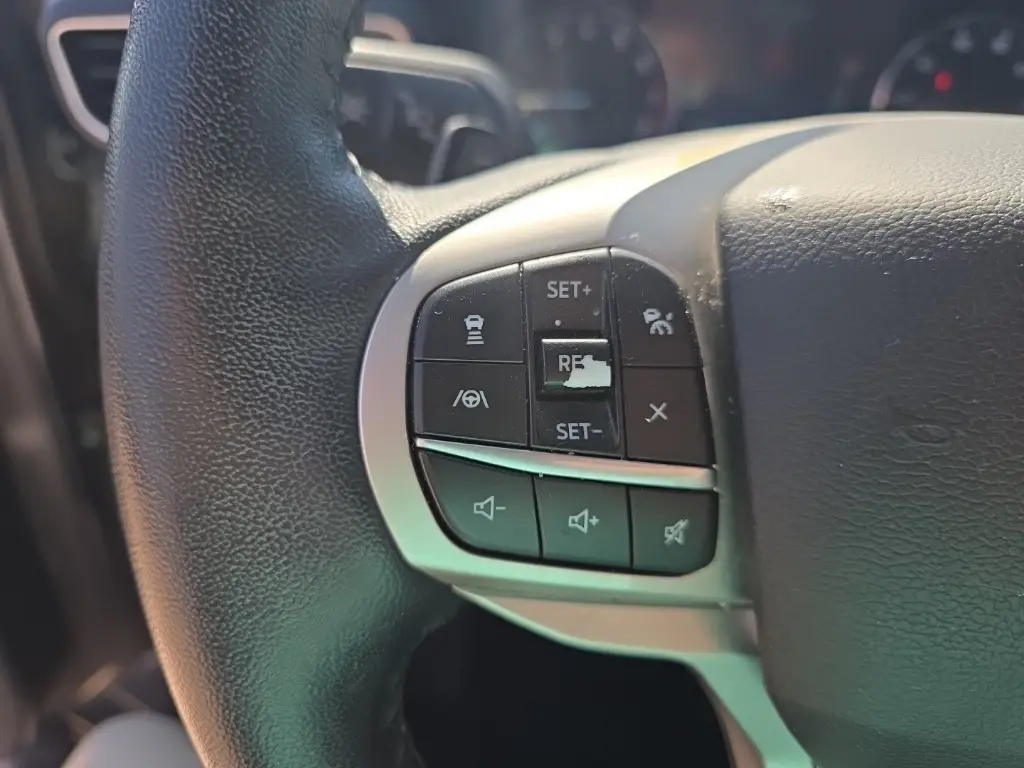 2021 Ford Explorer Limited photo 13