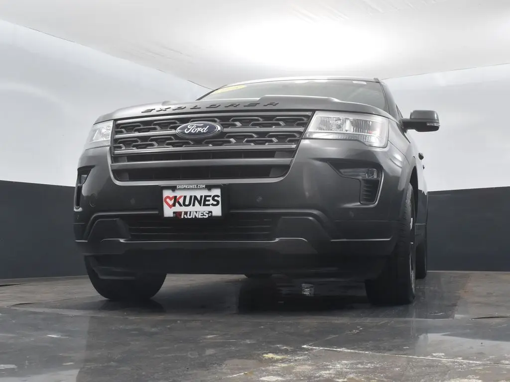 2018 Ford Explorer XLT photo 45