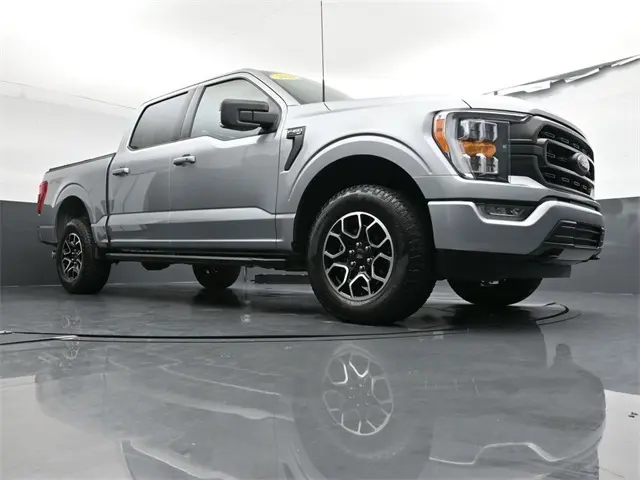 2022 Ford F-150 XLT photo 26