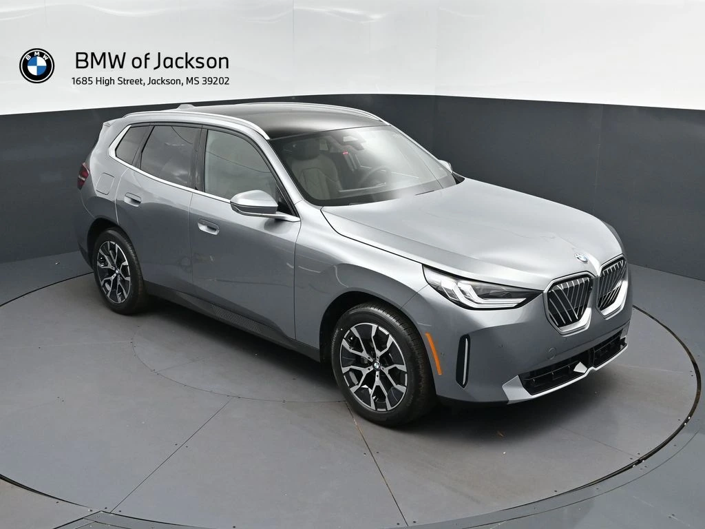 2026 BMW X3 30 XDRIVE's photo