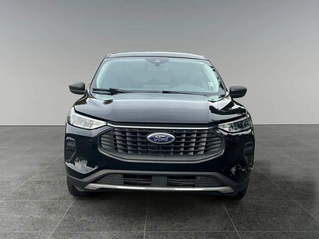 2024 Ford Escape Active photo 2