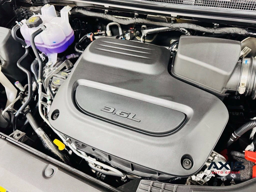 2027 Chrysler Pacifica Select - Photo 40