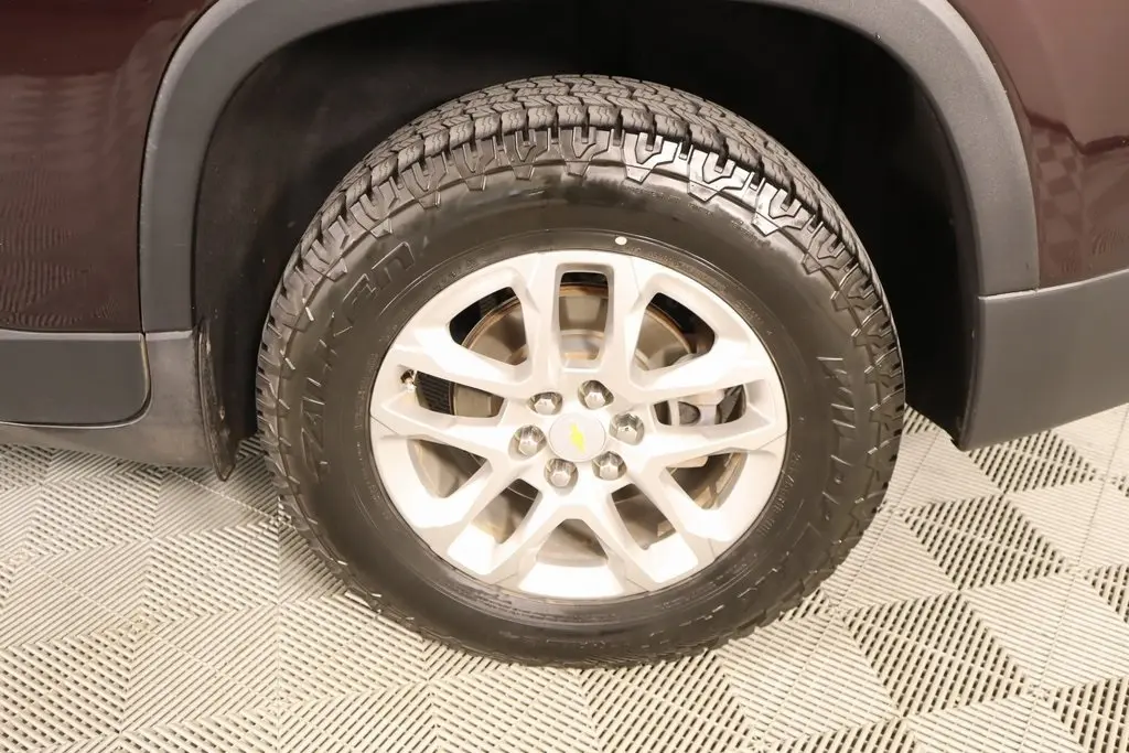2021 Chevrolet Traverse 1LT photo 11