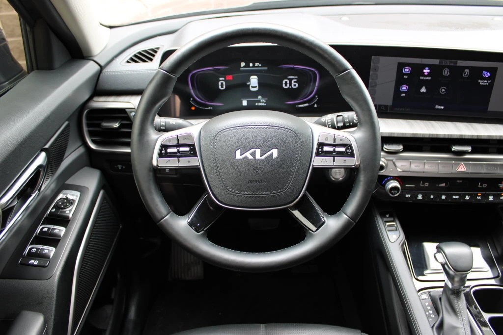 2024 Kia Telluride EX - Photo 17