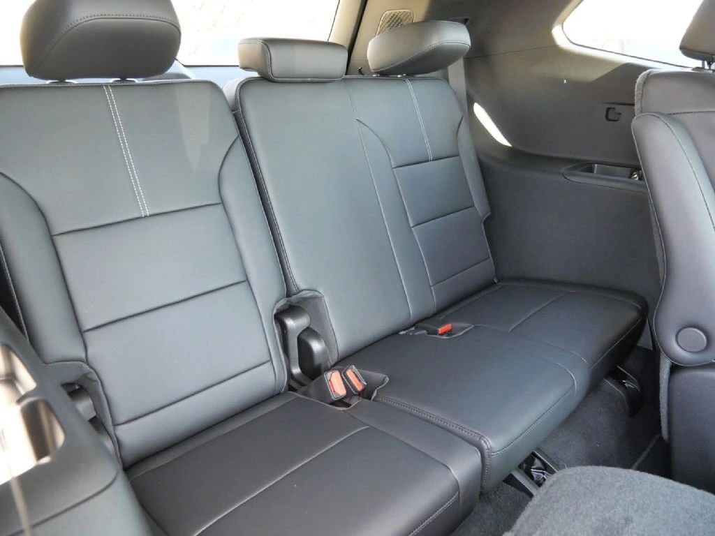 2026 GMC Acadia Elevation - Photo 29