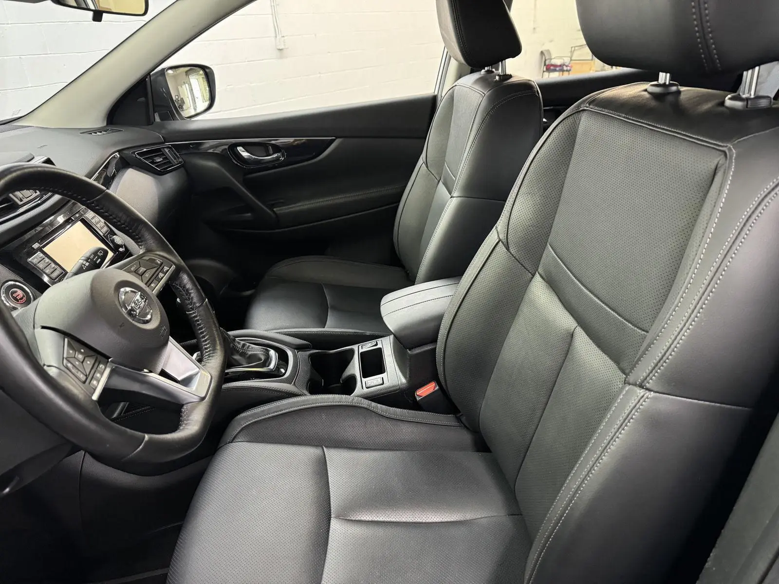 2017 Nissan Rogue Sport SL photo 9
