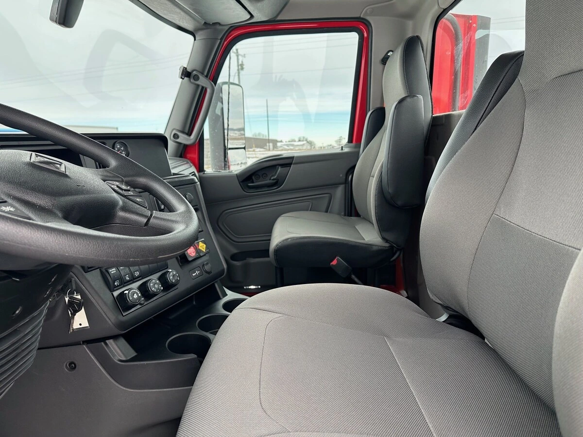 2026 International LT - image 7