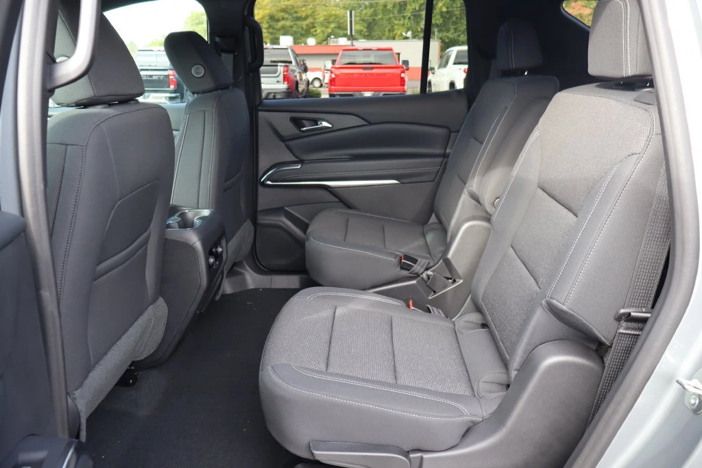 2027 Chevrolet Traverse LT - Photo 24