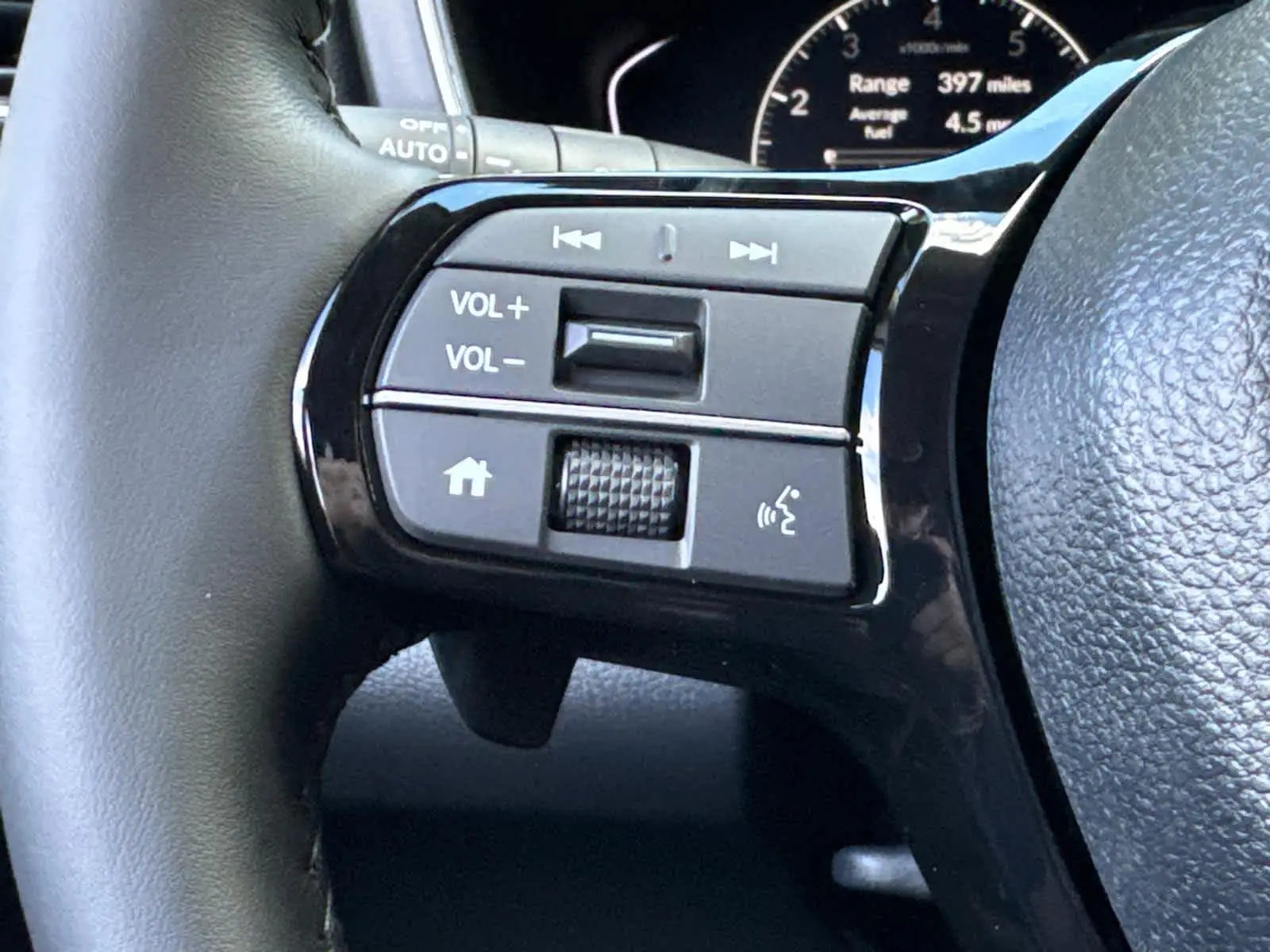 2025 Honda Pilot Touring photo 20