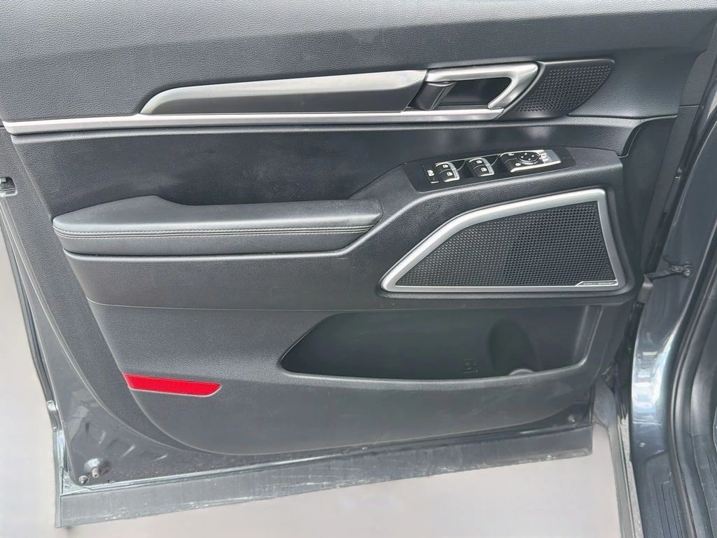 2024 Kia Telluride S - Photo 20