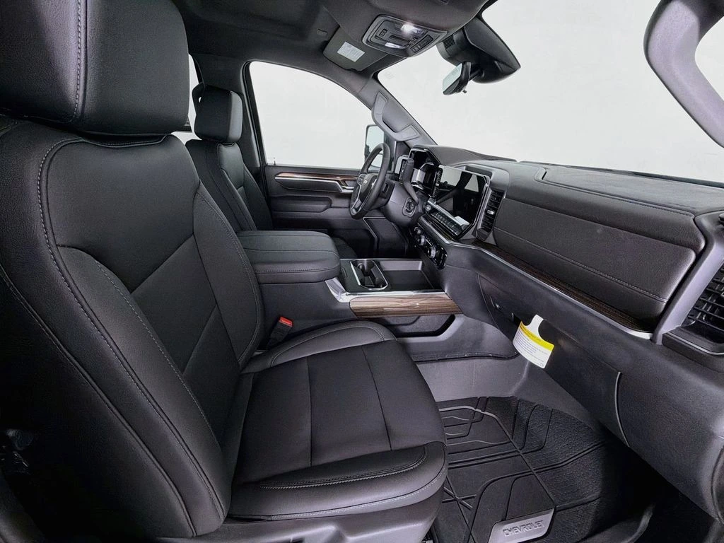 2026 Chevrolet Silverado 3500 HD LT - Photo 28