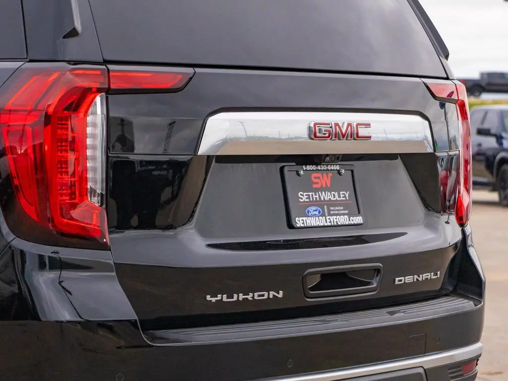 2023 Gmc Yukon XL Denali photo 4