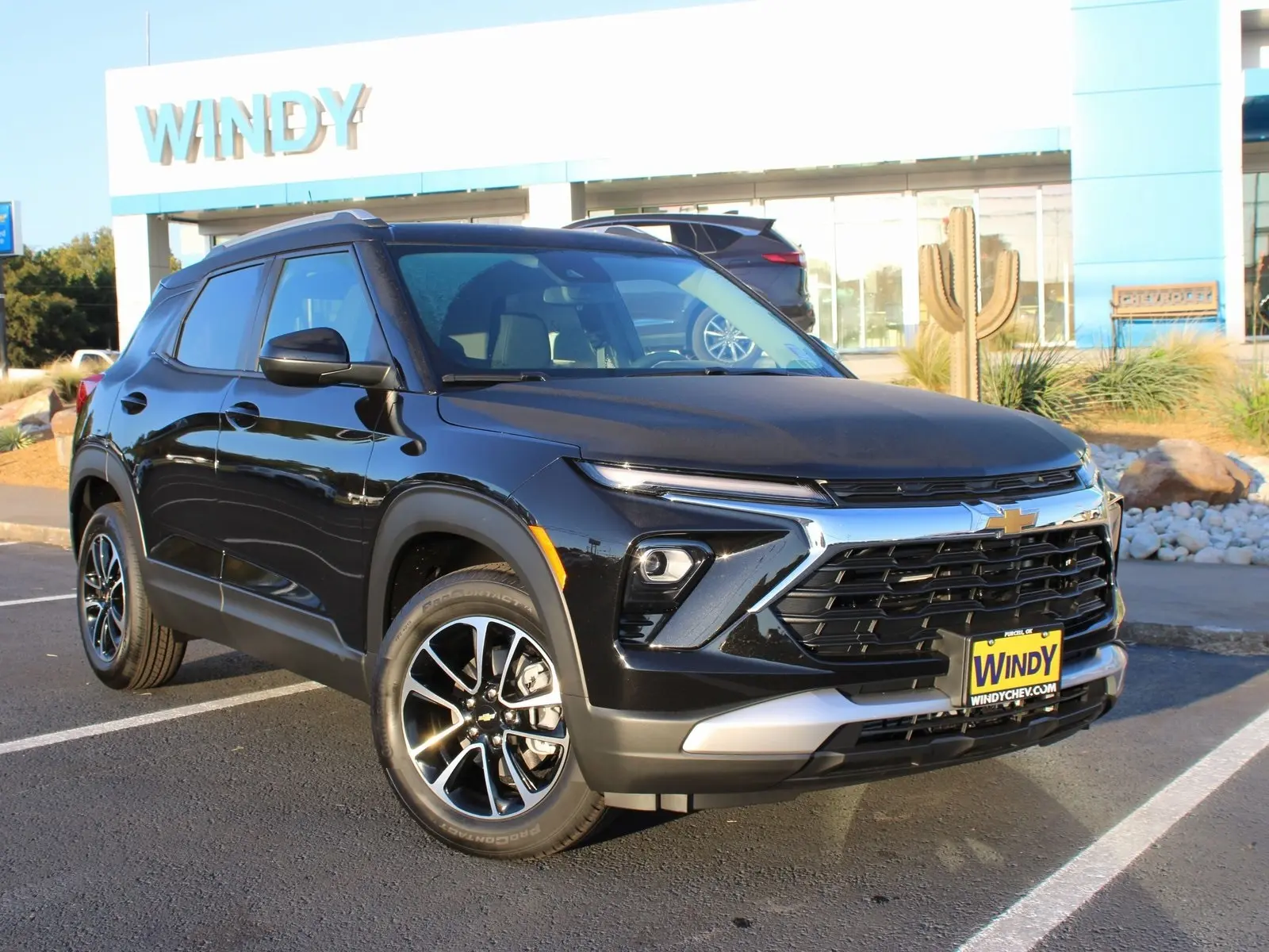 2026 Chevrolet Trailblazer LT photo 2
