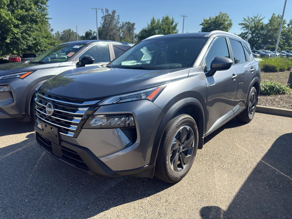 2024 Nissan Rogue SV FWD's photo