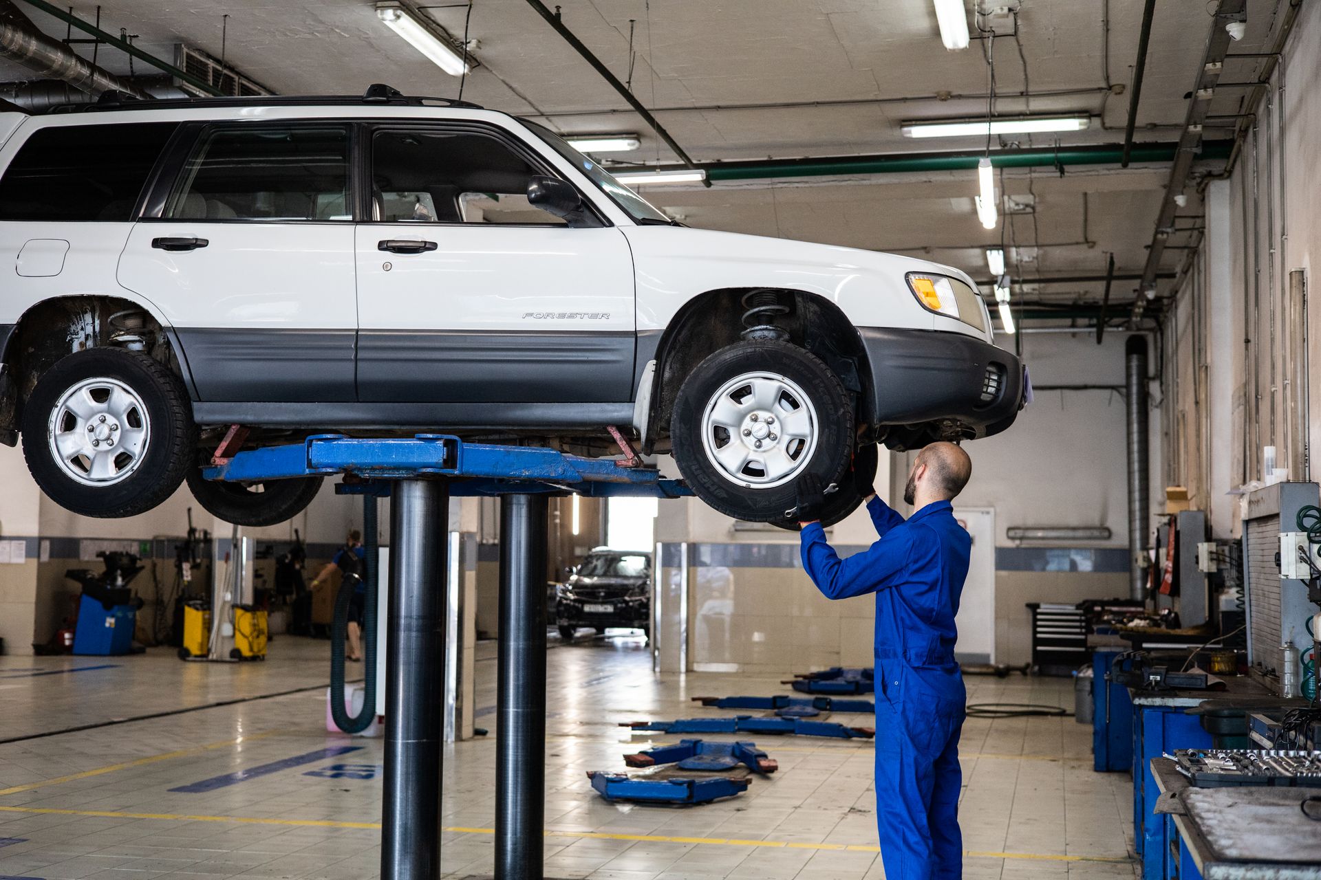 Nissan service center