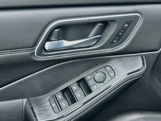 2026 Nissan Rogue Platinum - Photo 22