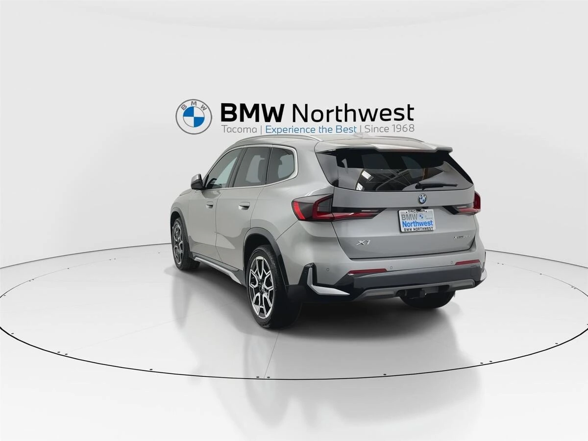 2025 BMW X1 28i - Photo 13